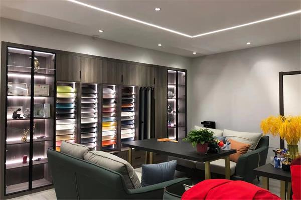 定制衣柜為何會替代成品衣柜