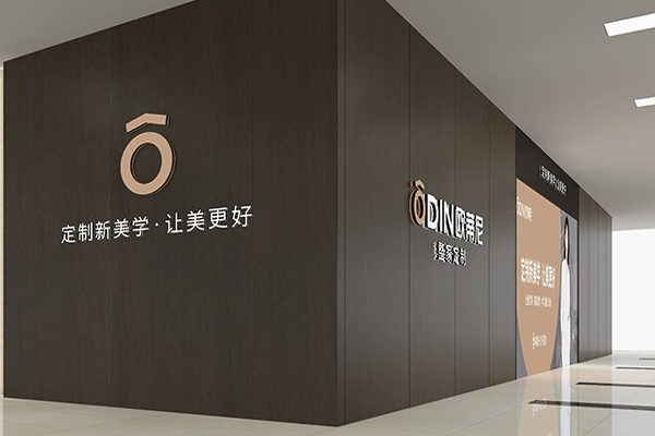 開(kāi)一家定制櫥柜店好還是開(kāi)全屋定制家具店好?